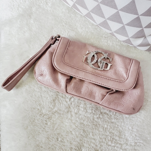 Guess Y2K Pink Mean Girls Embelisshed genuine Leather Wristlet Wallet - Picture 2 of 6